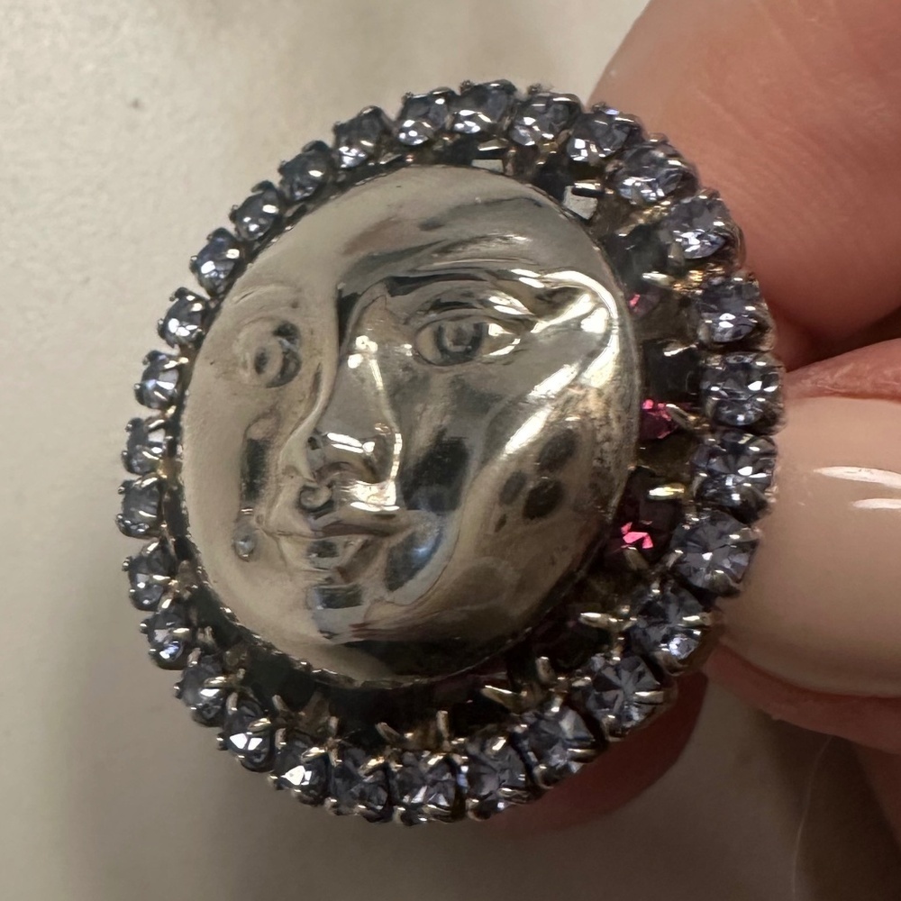 Danny Pollak - Silver Plated Amethyst & Violet Crystal Sun Face Statement Ring - Picture 3 of 16